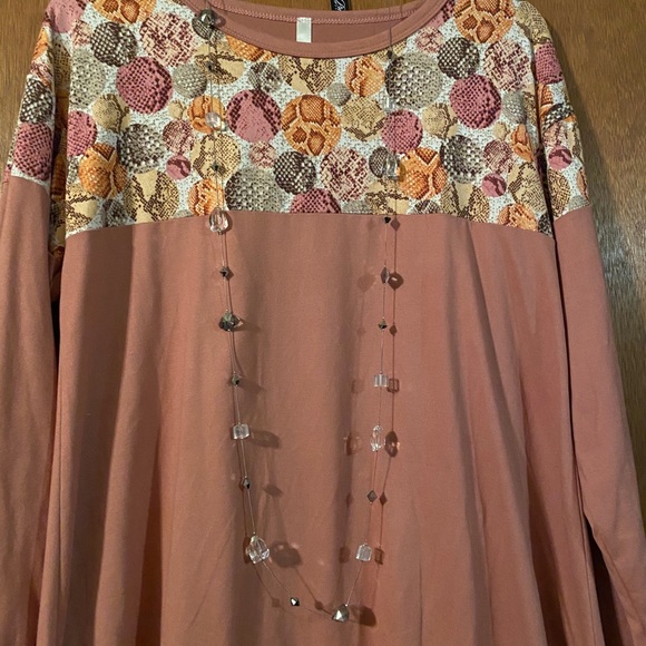 Premier Designs Jewelry - #11 Premier “Ice Crystals” necklace